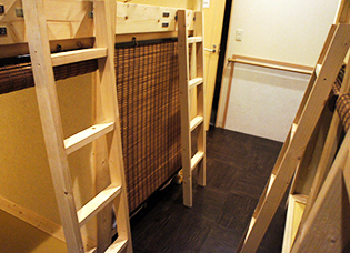 B1F 男性専用ドミトリー